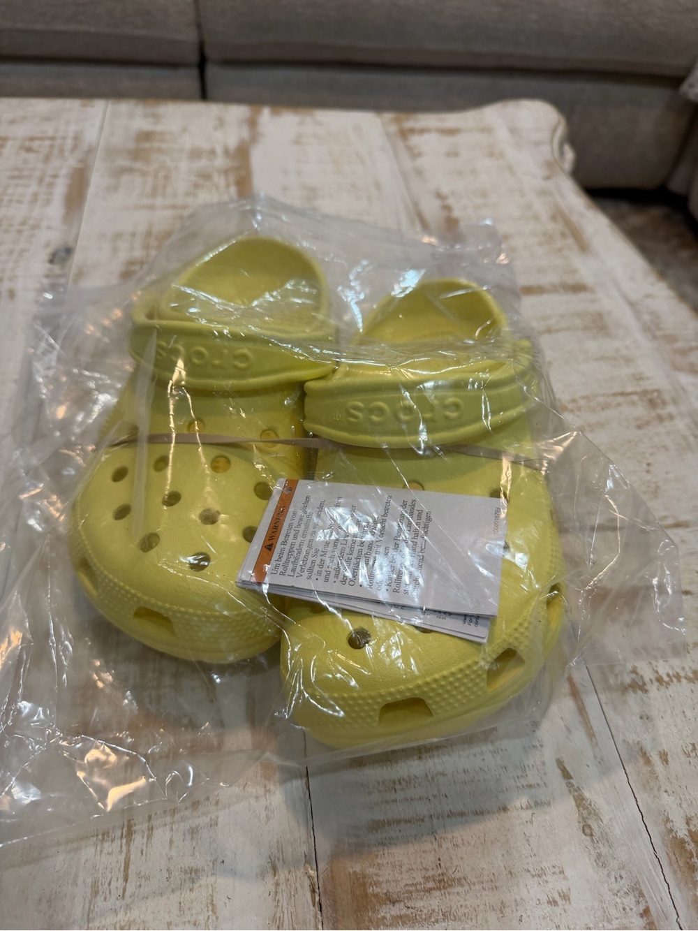 CROCS Women’s Classic Clog in Banana Yellow M5 / W7